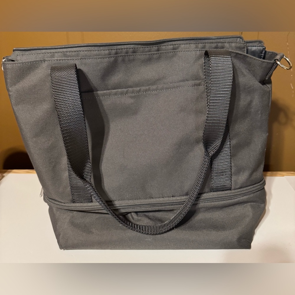 Lo and Sons Catalina Deluxe Tote - Gray Recycled Poly